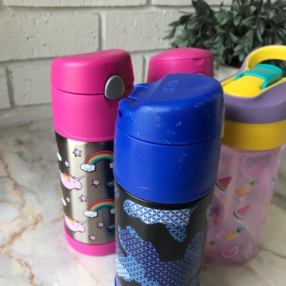 Thermos/Zakk Funtainers Set of 4
Insulated 12oz Water Juice Bottles - Picture 10 of 10
